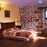 Palacio De Alvarado En Merindades El Ribero