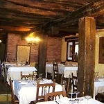 Hotel Palacio De Alvarado En Merindades El Ribero
