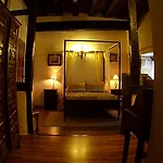 Palacio De Alvarado En Merindades 3*