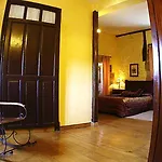 Palacio De Alvarado En Merindades