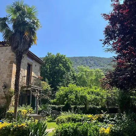 Palacio De Alvarado 3*