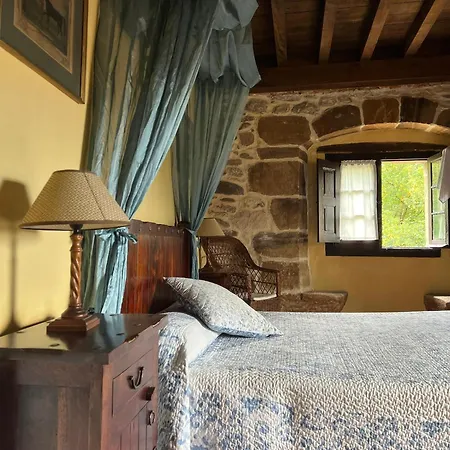 Palacio De Alvarado El Ribero