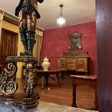 Palacio De Alvarado 3* El Ribero