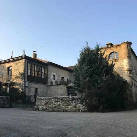 Hotel Palacio De Alvarado 3*