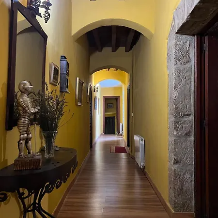 Hotel Palacio De Alvarado En Merindades