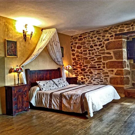 Hotel Palacio De Alvarado 3*