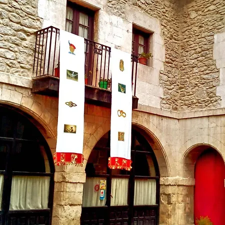 Palacio De Alvarado El Ribero