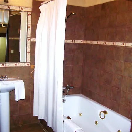 Palacio De Alvarado 3* El Ribero