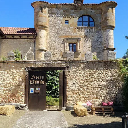 Palacio De Alvarado En Merindades Szálloda El Ribero