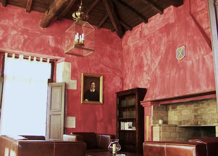 Palacio De Alvarado En Merindades 엘리베로