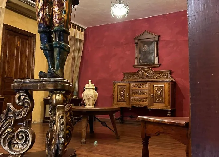 Palacio De Alvarado En Merindades 3* 엘리베로