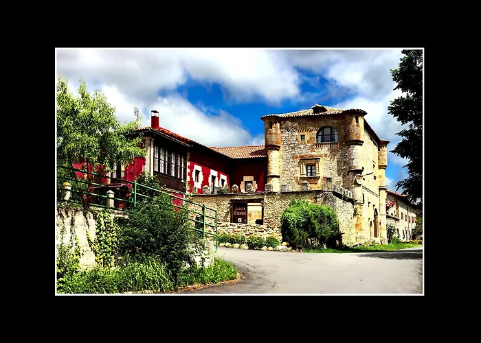Palacio De Alvarado En Merindades 엘리베로