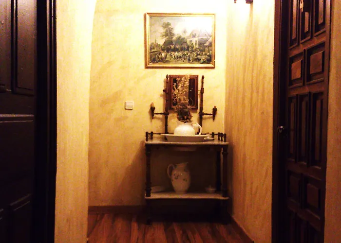 Palacio De Alvarado En Merindades 3*