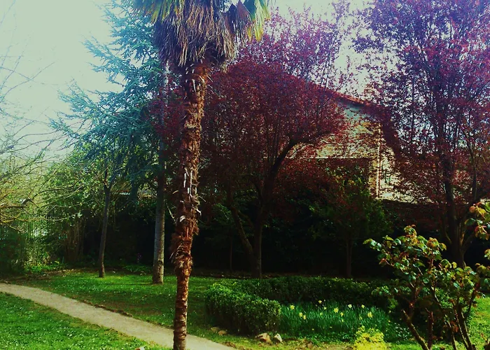 Palacio De Alvarado En Merindades