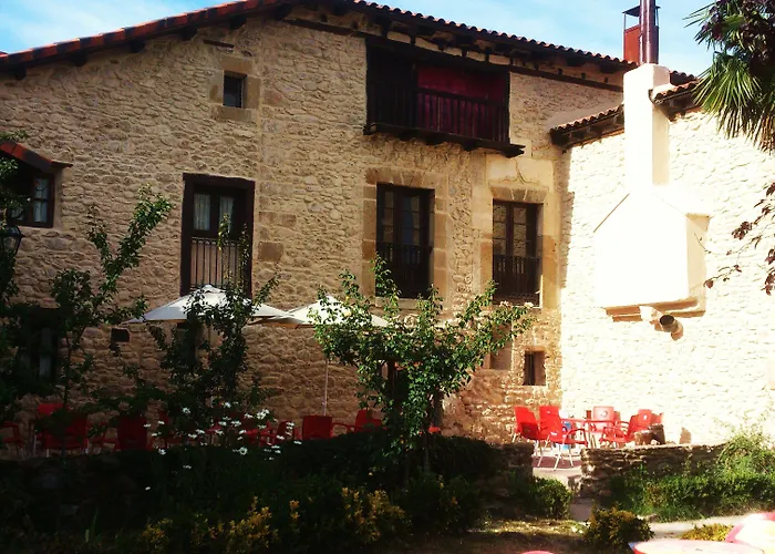 Palacio De Alvarado En Merindades 호텔 3*