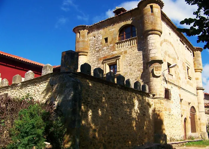 호텔 Palacio De Alvarado En Merindades 3*